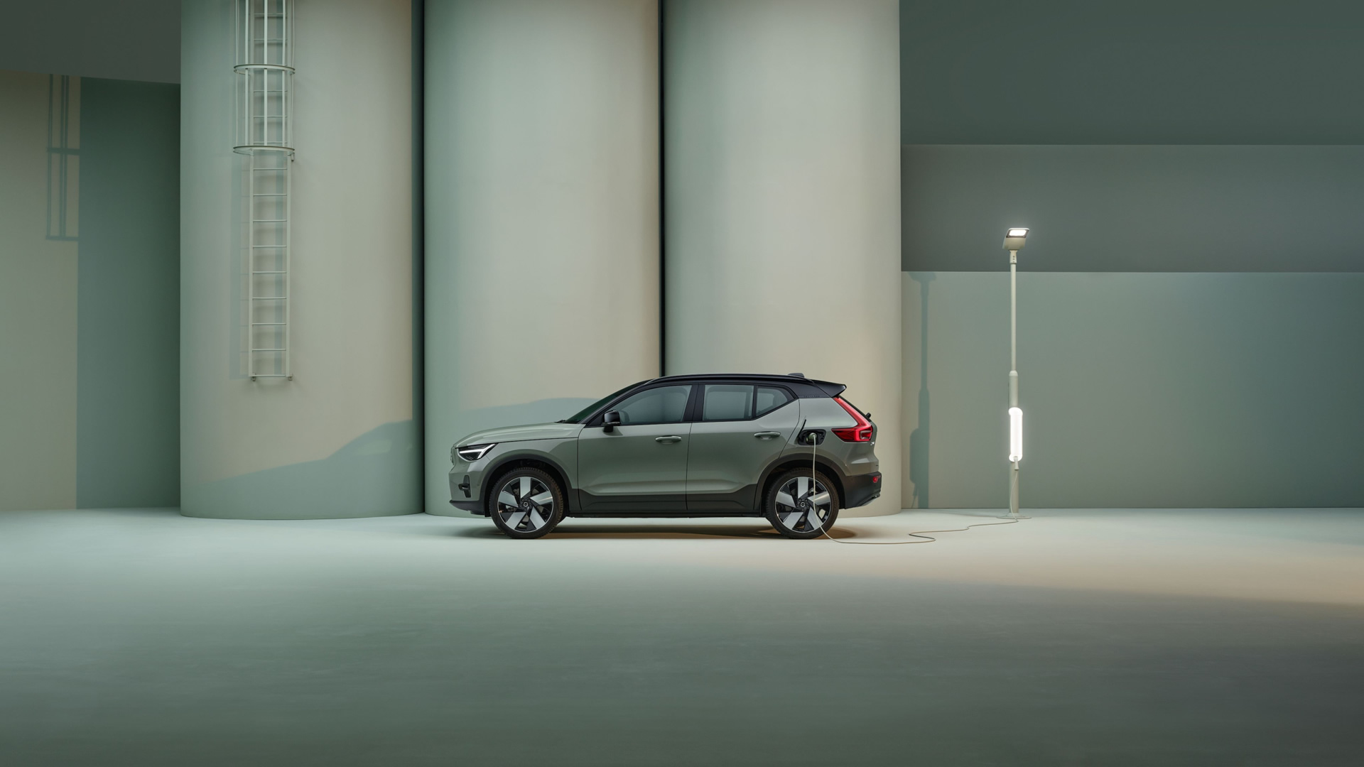 Volvo XC40 Pure Electric