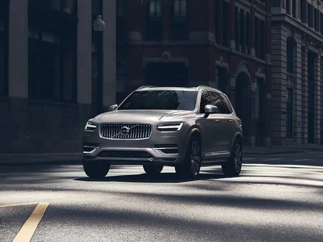 Volvo XC90 - Enjoy Power, Responsibly